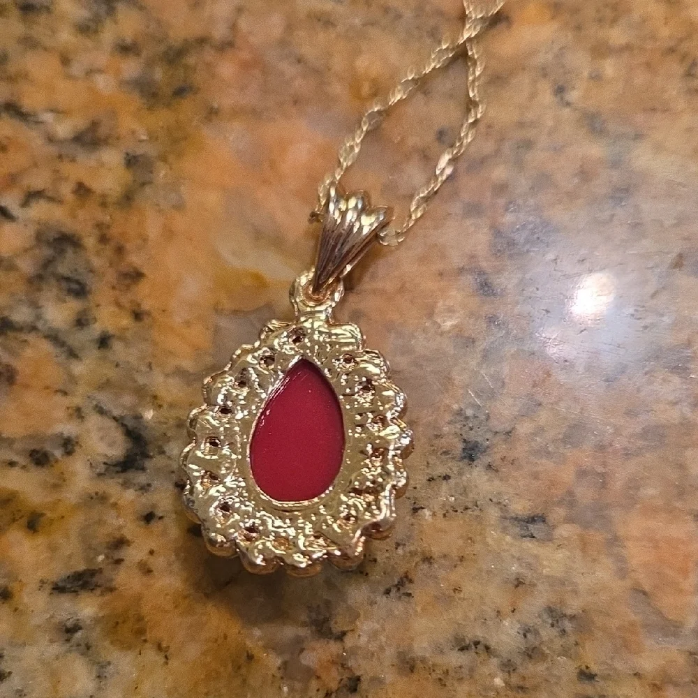 Elegant Pink Teardrop Necklace and Earrings Set | Matching Jewelry Set.